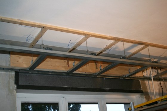 Ein Teil des Rollokastens ist später noch zugänglich für Wartungszwecke.